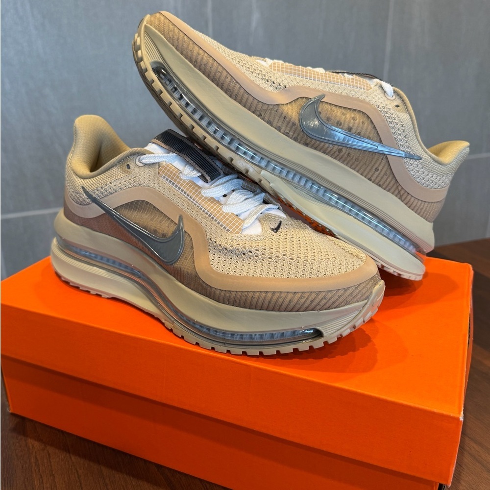 Women’s Nike Pegasus Premium